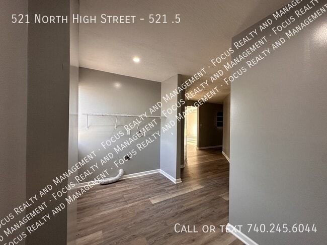 Building Photo - 521 N High St