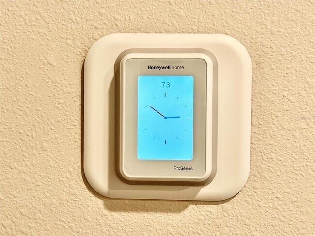 Building Photo - 32441 Limitless Pl