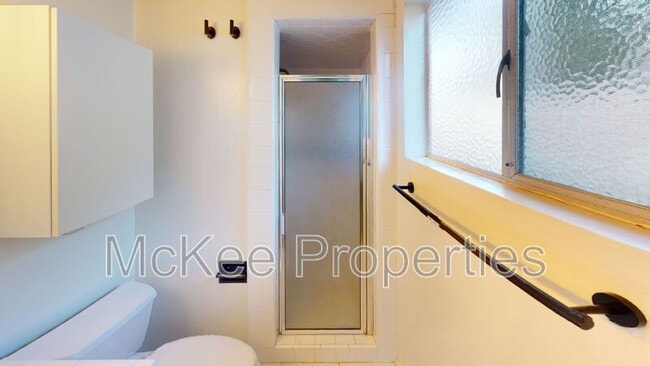 Building Photo - 40 Ocean Ct