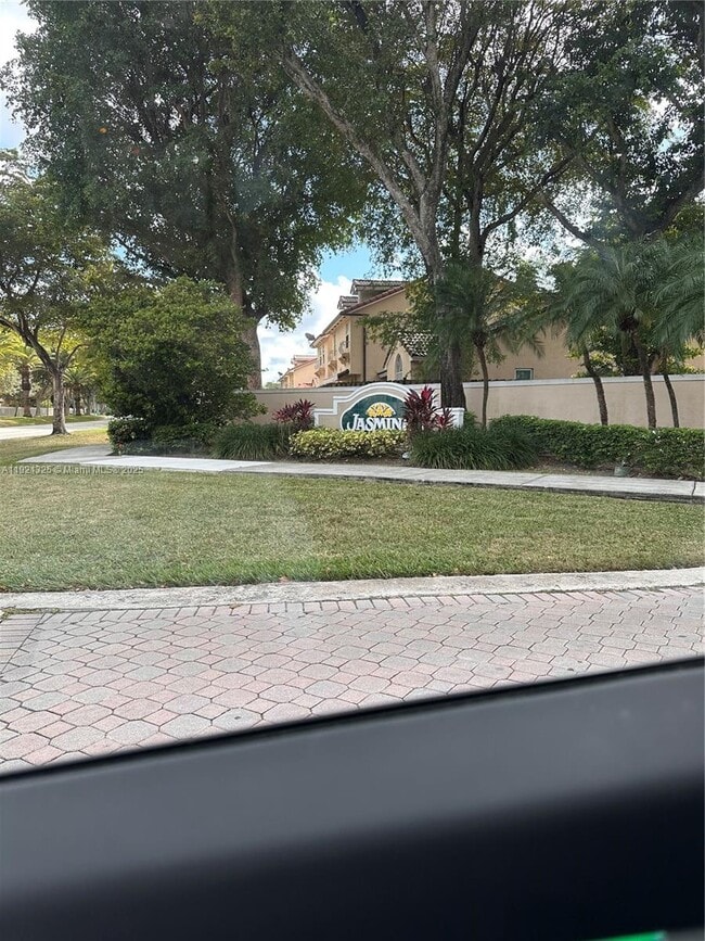 Building Photo - 15368 SW 111th St