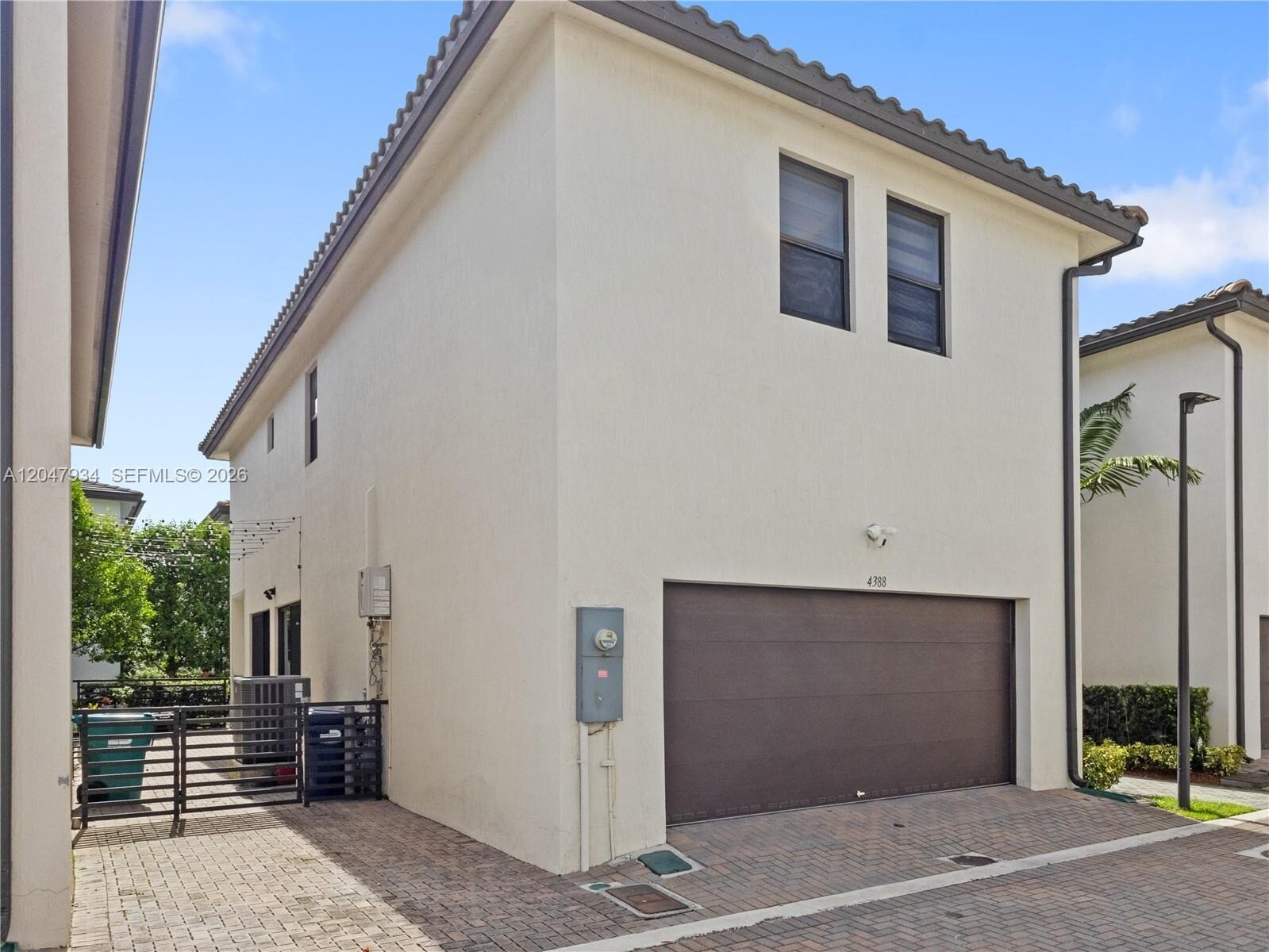 Building Photo - 4388 NW 81st Ave