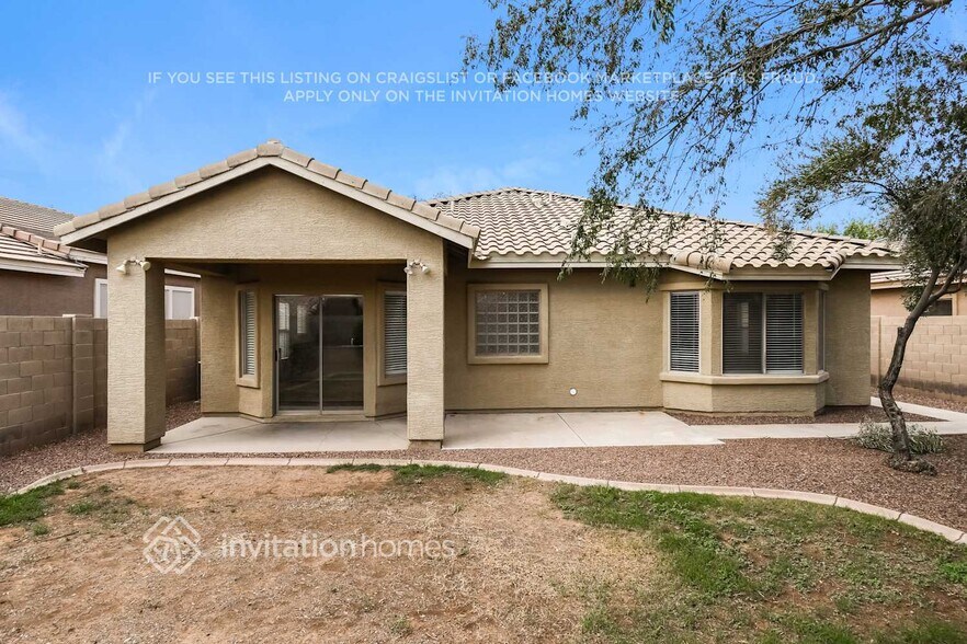 Building Photo - 11463 East Starkey Avenue