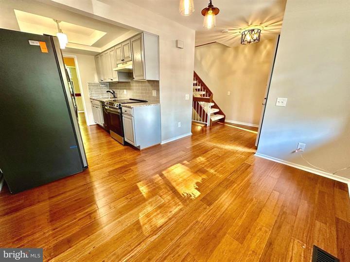 Building Photo - 1526 Scandia Cir