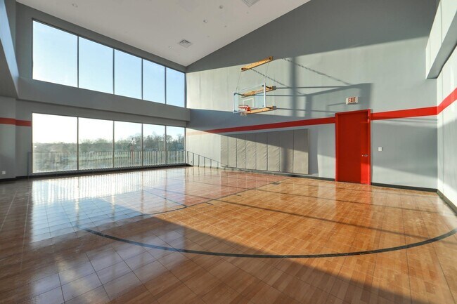 Building Photo - 701 Ridge Hill Boulevard