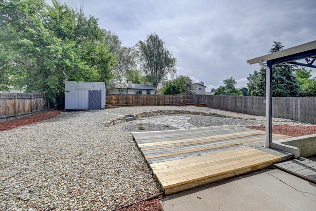 Building Photo - 1671 Summernight Terrace