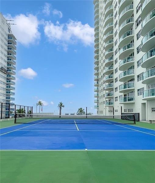 Building Photo - 3400 Galt Ocean Dr