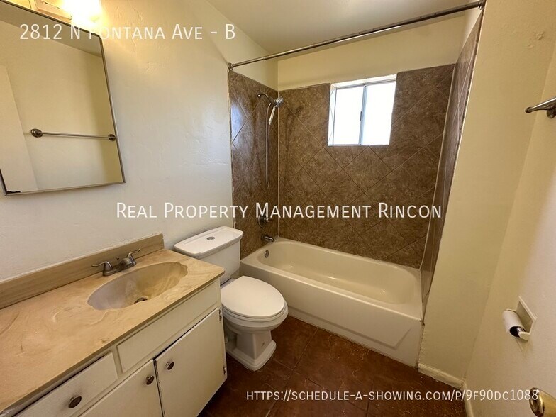 Building Photo - 2812 N Fontana Ave
