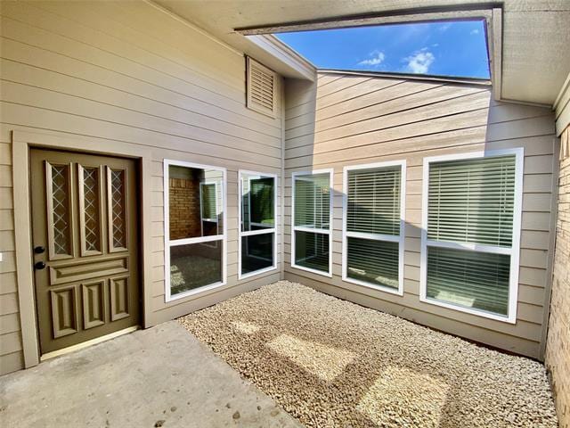 Building Photo - 2023 Springwood Pl