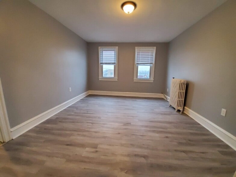 Building Photo - 2135 Bristol Pike