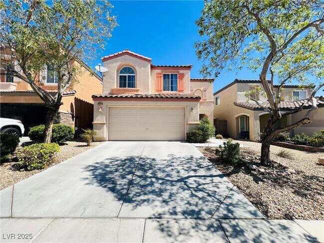 Primary Photo - 9110 Iron Cactus Ave