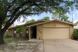 Building Photo - 3827 Cypressdale Dr