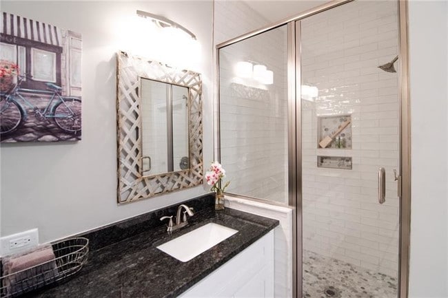 Building Photo - 680 McDonough Blvd SE