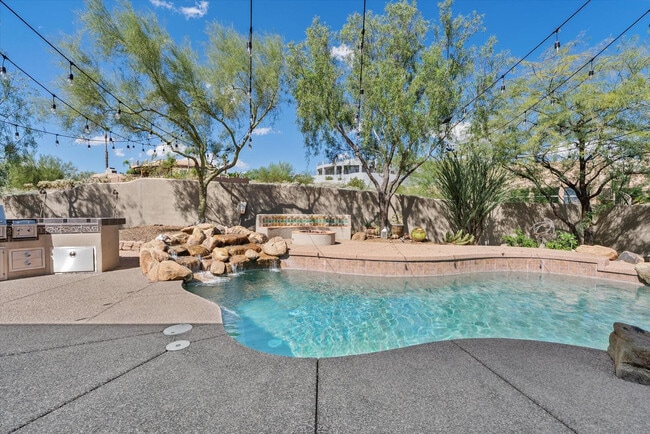 Building Photo - 3314 W Here to There Dr