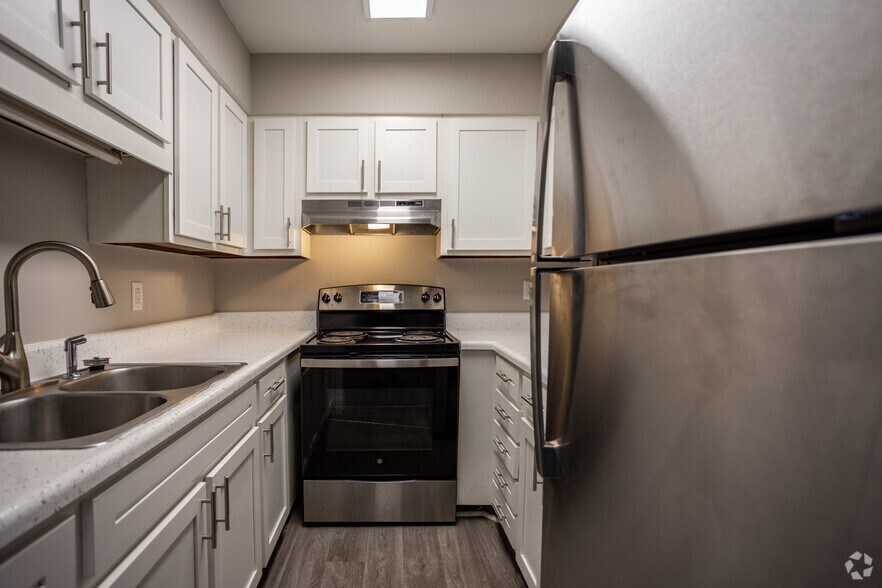 Bridgewater Retreat Apartments 1920 Bowater Dr Kingsport TN 37660