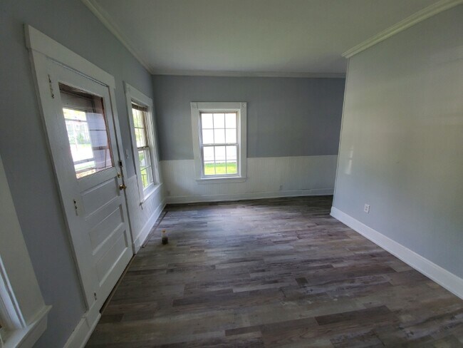 Building Photo - 4609 Whetsel Ave