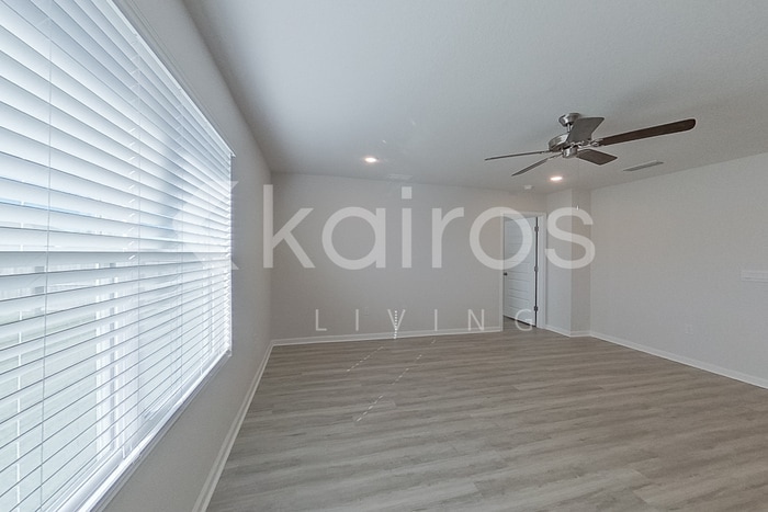 Building Photo - 4743 Malay Cir