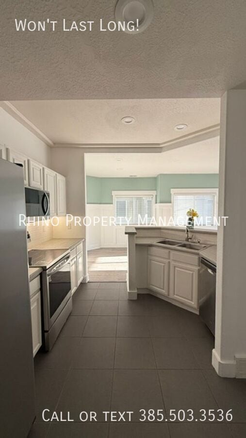 Building Photo - 4917 Stormy Meadow Dr