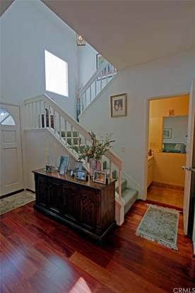 Building Photo - 39 Goldenrod-
