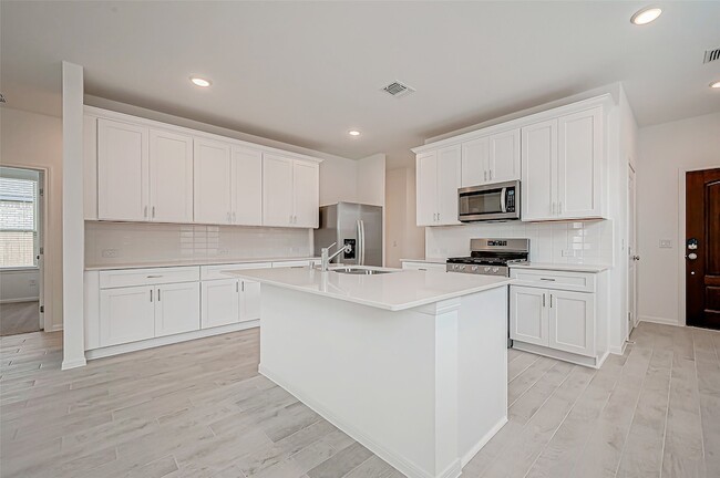 Building Photo - 7138 Glennwick Grv Ln