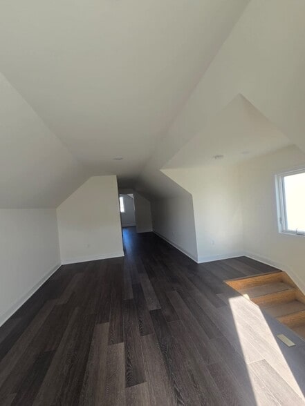 Building Photo - 32 North Ave