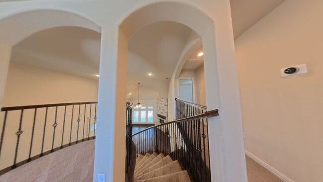 Building Photo - Immaculate 4-Bedroom Home with Luxury Upgr...