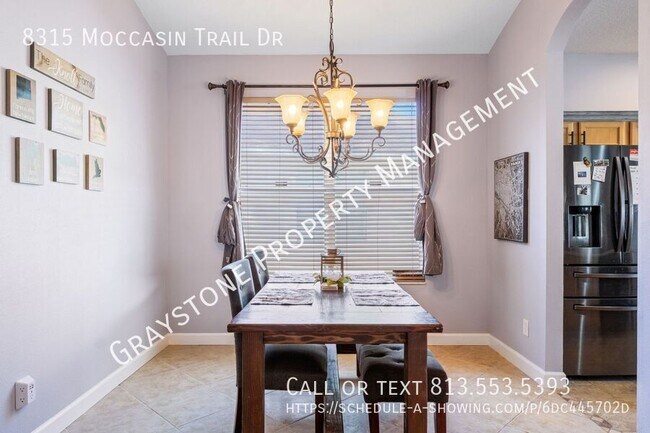 Building Photo - 8315 Moccasin Trail Dr