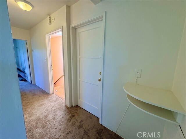 Building Photo - 448 W Grinnell Dr