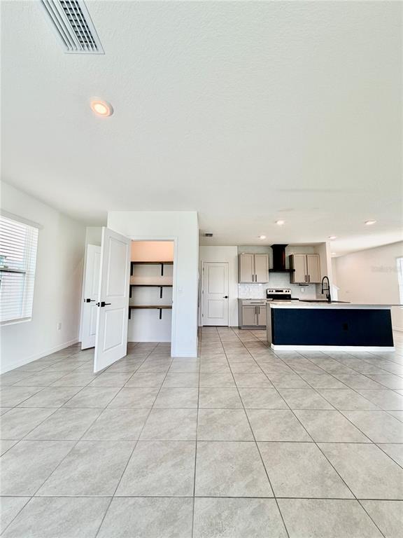 Building Photo - 34110 Jasper Stone Dr