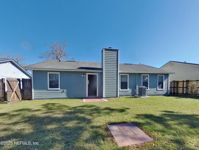 Building Photo - 1553 Kingfisher Blvd