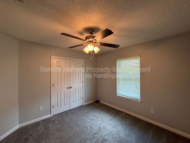 Building Photo - 5079 Cocoa Dr