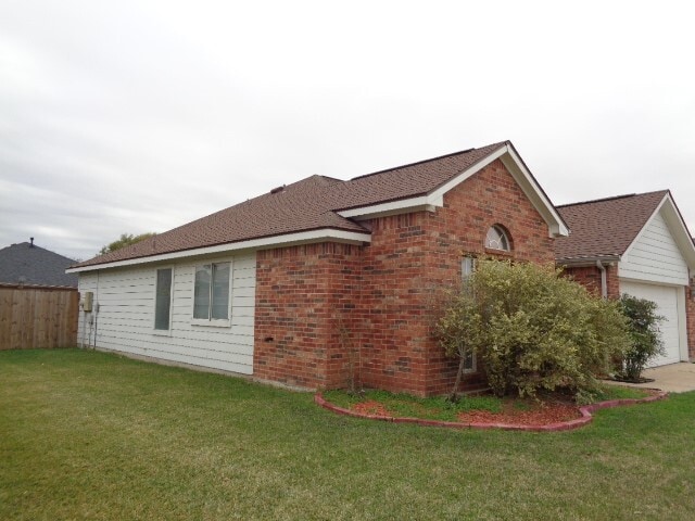 Building Photo - 19323 Palmoral Dr