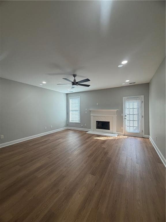 Building Photo - 6035 Bayrose Cir