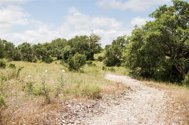 Building Photo - 205 Los Olives Ln