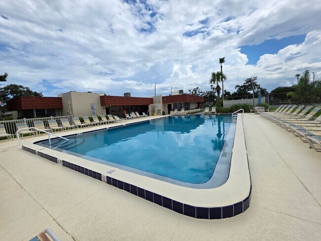 Building Photo - OOH-LA-LA ! Vero Beach Rentals. Vero Beach Rent, LLC and Property Management Company