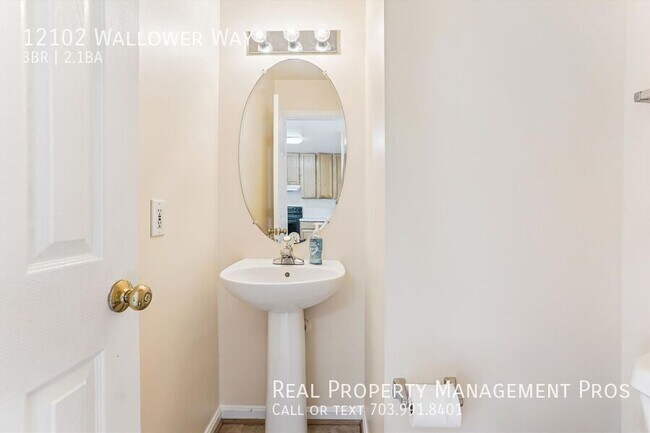 Building Photo - 12102 Wallower Way
