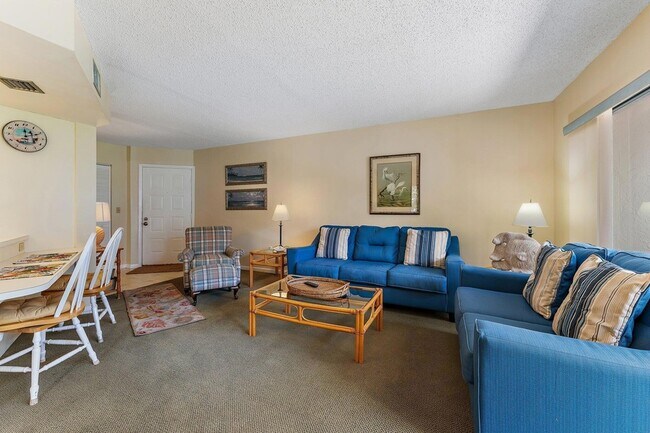 Building Photo - 1605 S US Hwy 1