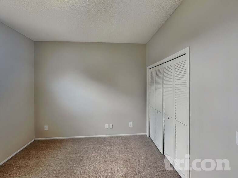 Building Photo - 778 Birgham Pl