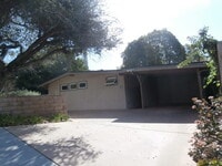 Building Photo - Cozy Samarkand Cottage Near Shopping & Dining