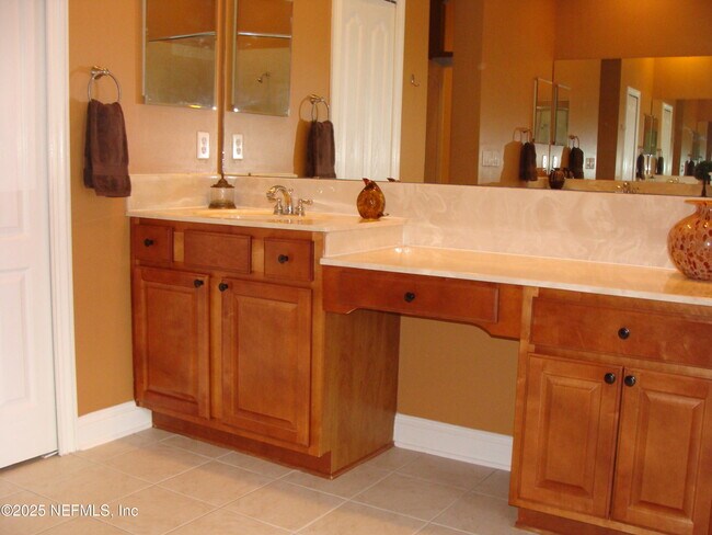 Building Photo - 3159 Trout Creek Ct