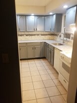 Building Photo - 5003 Hana Rd