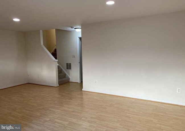 Building Photo - 6802 Cedar Loch Ct