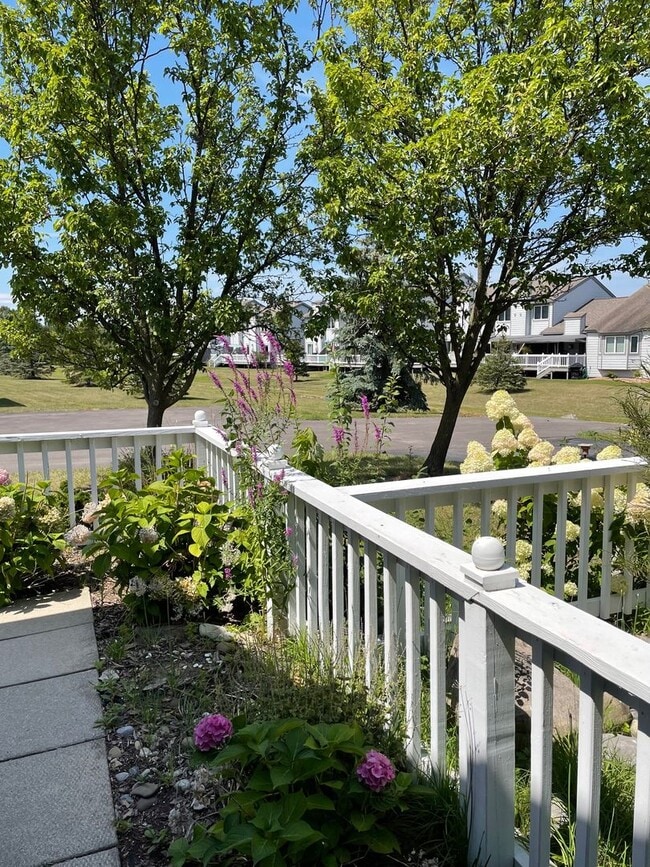 Building Photo - Waterfront! 3 Bedroom, 2 Bath Condo- Erie Village, East Syracuse