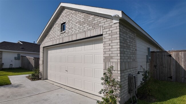 Building Photo - 21307 Bianchi Ct
