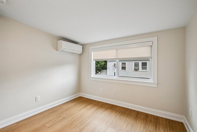 Building Photo - 463 Fulton St
