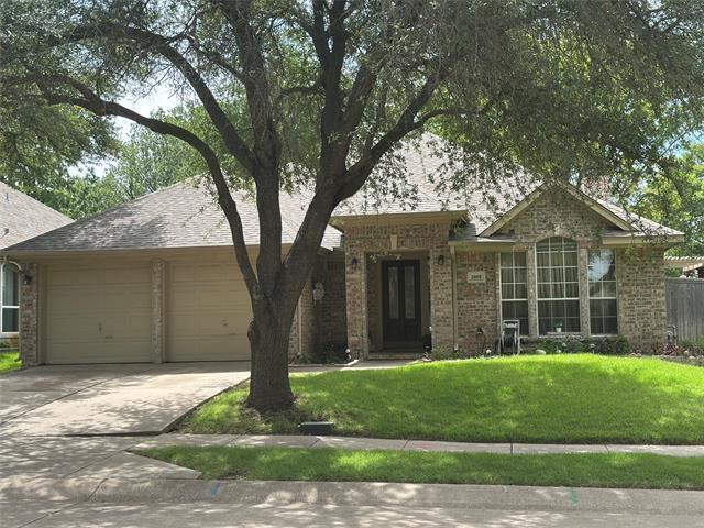 Building Photo - 2805 Glen Hollow Dr
