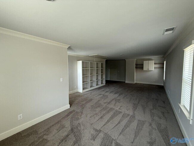 Building Photo - 22 Desert Oak Ct SW