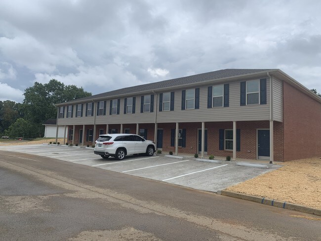 Primary Photo - 85 Melrose Dr