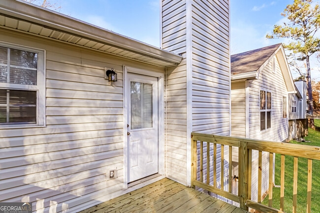 Building Photo - 3957 Edgebrook Dr