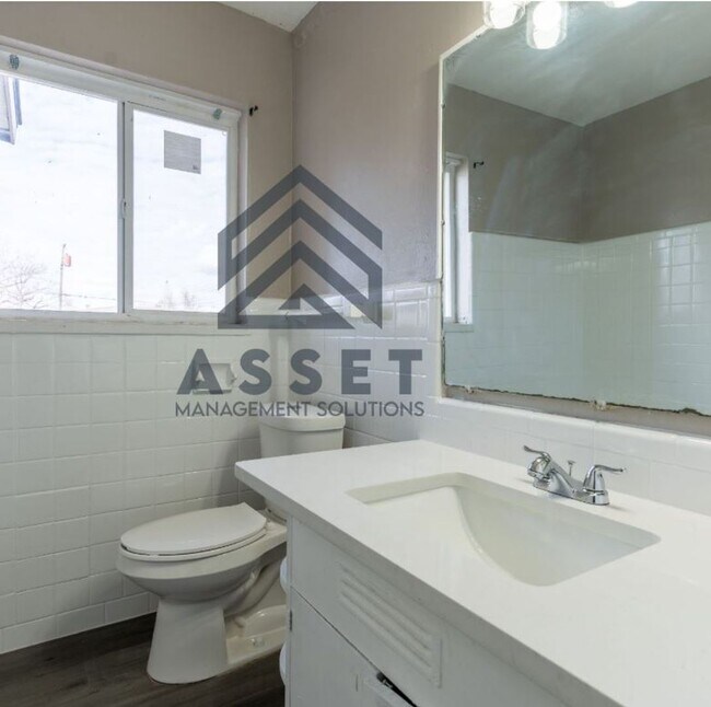 Building Photo - 4-Bedroom Available for Rent to Own & Lease!!