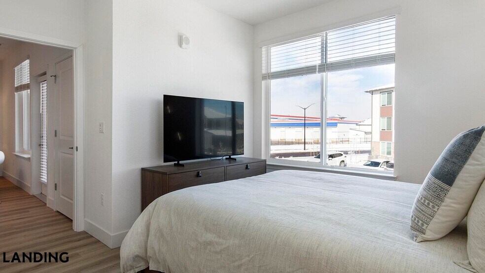 Building Photo - 10670 Jake Jabs Blvd